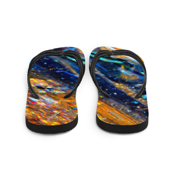 UNed Project 02 Flip-Flops - Image 3