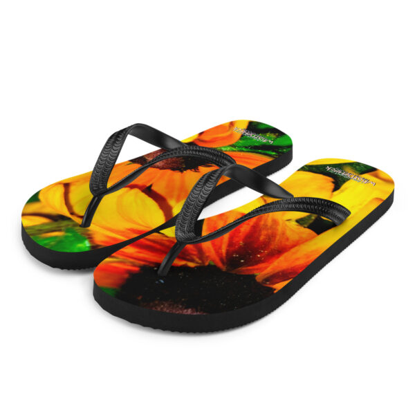 UNed Project 07 Flip-Flops - Image 2