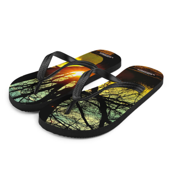 UNed Project 16 Flip-Flops - Image 2