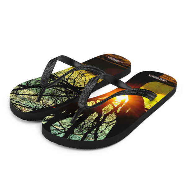 UNed Project 16 Flip-Flops v2 - Image 2