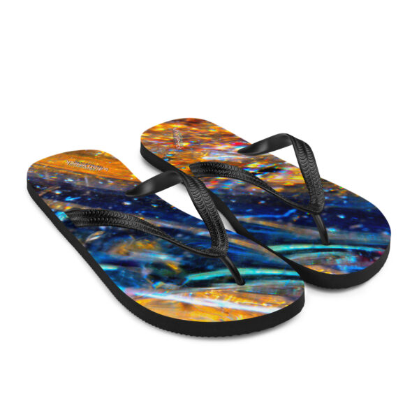 UNed Project 02 Flip-Flops - Image 7