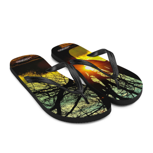 UNed Project 16 Flip-Flops v2 - Image 7