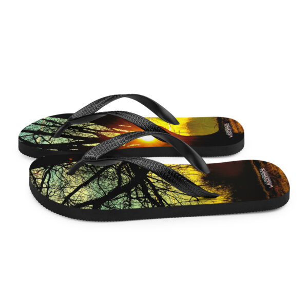 UNed Project 16 Flip-Flops - Image 5